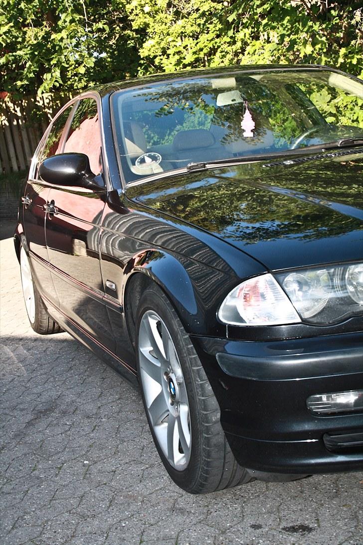 BMW E46 320I TOTAL SKADET billede 9