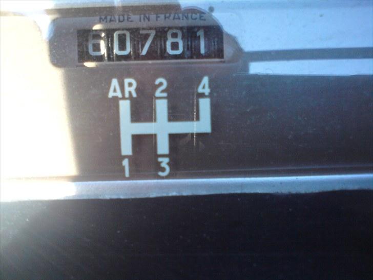 Citroën 2CV *SOLGT* - 5. gear er kun for rige mennesker xD billede 9