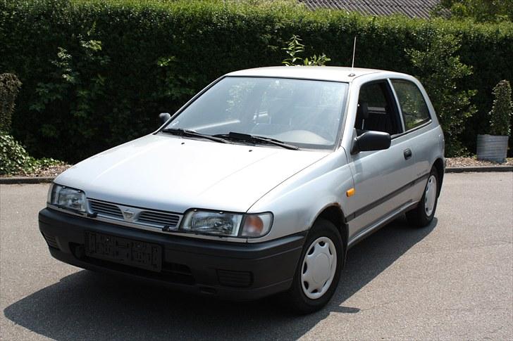 Nissan Sunny 1,4 Twin cam 16v billede 2