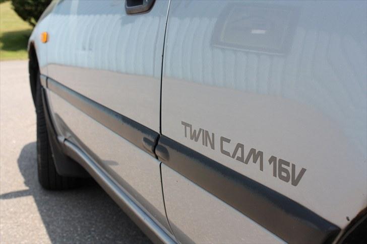 Nissan Sunny 1,4 Twin cam 16v billede 6