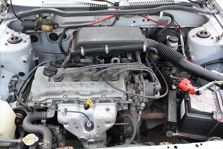 Nissan Sunny 1,4 Twin cam 16v billede 17