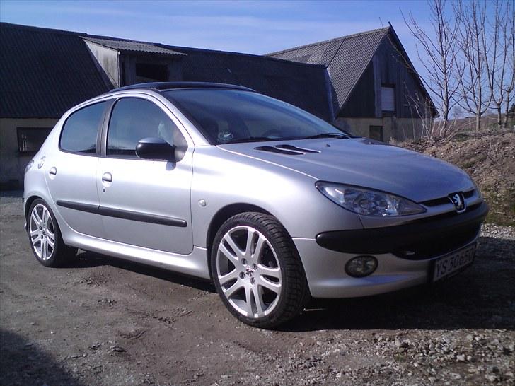 Peugeot 206 2,0 HDI solgt!! billede 1