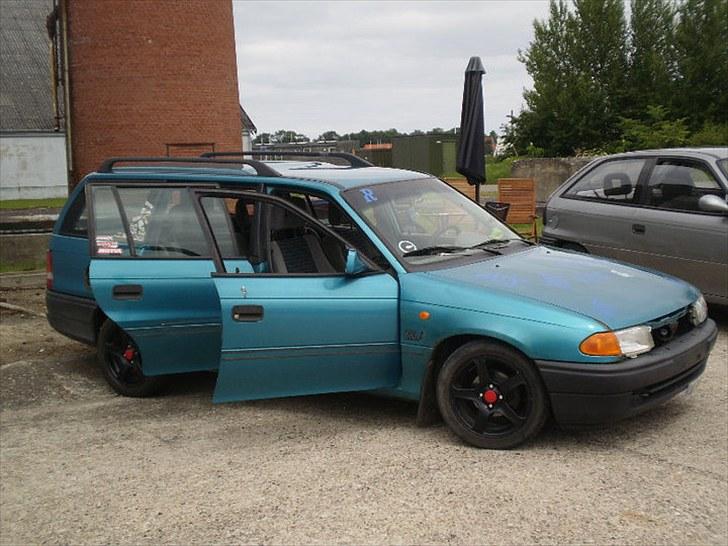 Opel Astra F stc 1,6i  billede 2