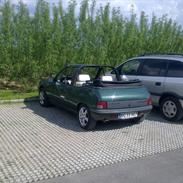 Peugeot 205 RG Cabriolet slogt