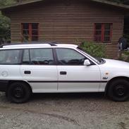 Opel Astra f caravan Til salg !!