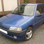 Peugeot 106