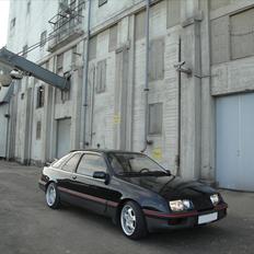 Ford Sierra xr4i solgt