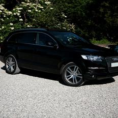 Audi Q7 3,0 TDI dpf quattro