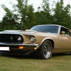 Ford Mustang  (Solgt)