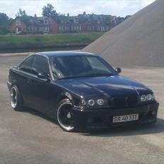 BMW e36 coupe