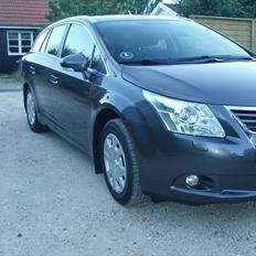 Toyota Avensis D-4D TX *SOLGT*
