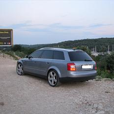 Audi A4 Avant 2,5 V6 TDI