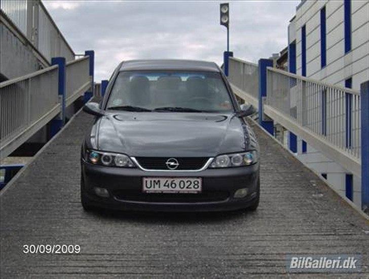 Opel Vectra b 2.0 16v - som den ser ud nu billede 19