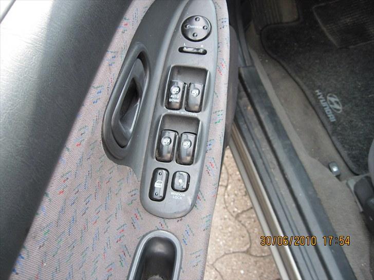 Hyundai Sonata 3,0 v6 aut*byttet* billede 5