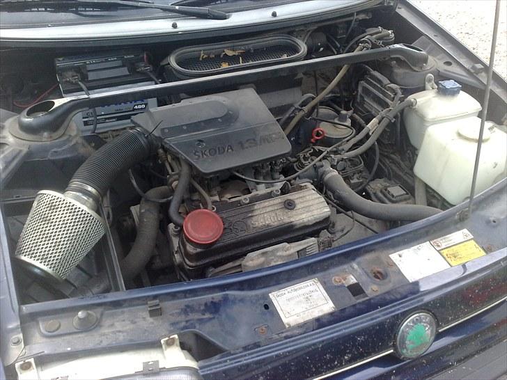 Skoda FELICIA 136LXI Solgt - Med mit supersport K/N billede 6