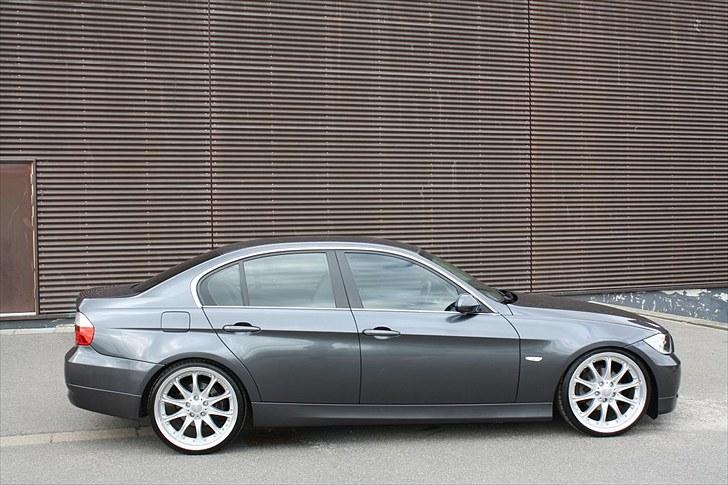BMW 325i E90 KONEBIL SOLGT billede 11
