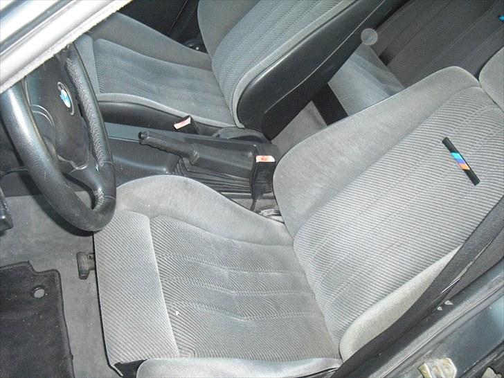 BMW e30 mtec 2 - SOLGT  billede 10