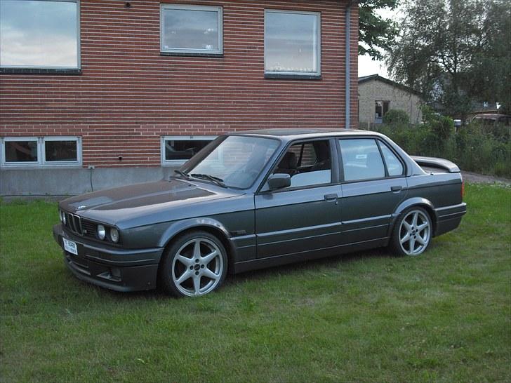 BMW e30 mtec 2 - SOLGT  billede 17