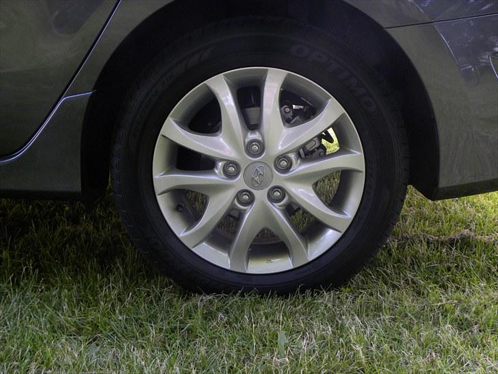 Hyundai I 30 CW 1.6 CRDI  PLUS (SOLGT) billede 5