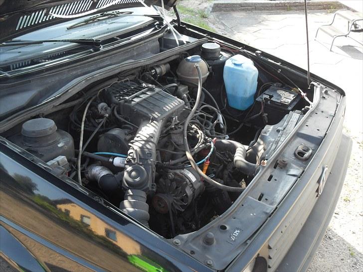 VW golf 2 1,6 (SOLGT) billede 17