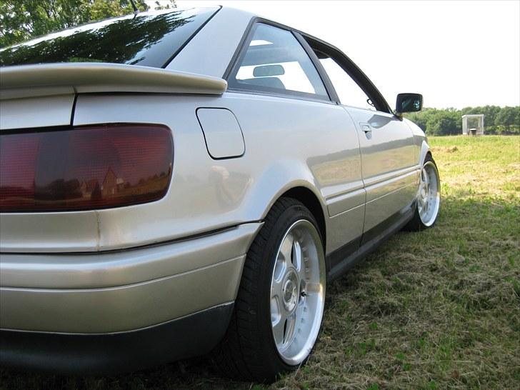 Audi 80 coupe´ 2.3E billede 5