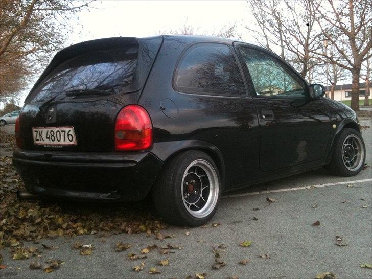 Opel Corsa 1.4 16v SOLGT billede 3