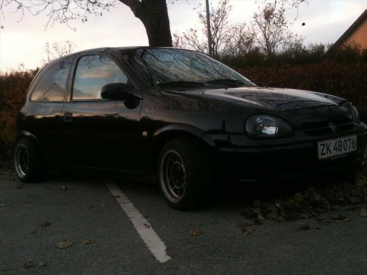 Opel Corsa 1.4 16v SOLGT billede 6