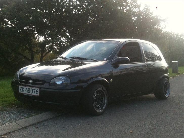 Opel Corsa 1.4 16v SOLGT billede 9