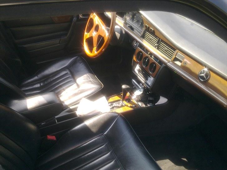 Mercedes Benz 190E (solgt) billede 6