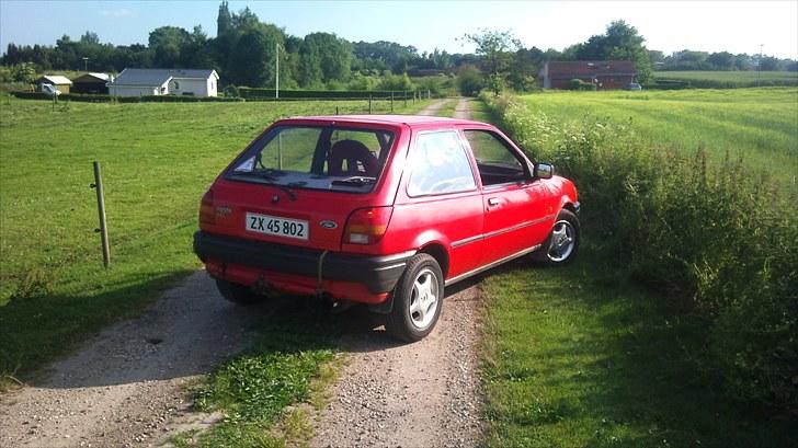 Ford fiesta 1,1 (DØD) billede 4