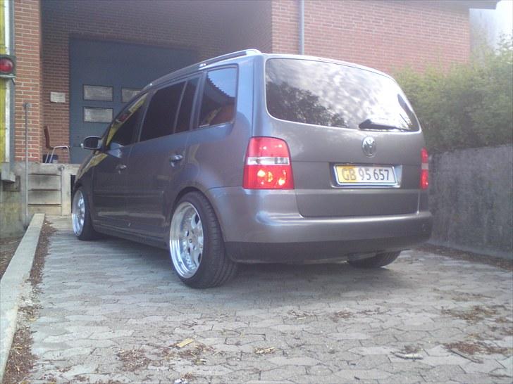 VW Touran 2,0 TDI DSG billede 3