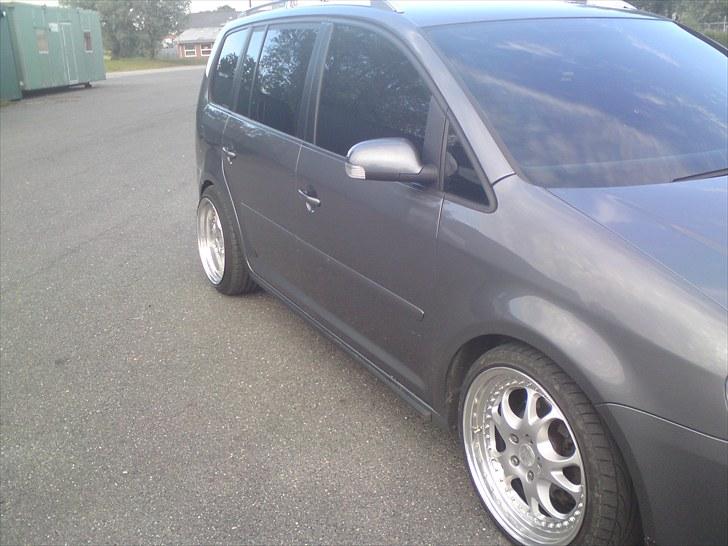 VW Touran 2,0 TDI DSG billede 16