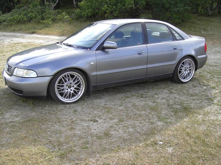 Audi A4 1.8 T solgt billede 13