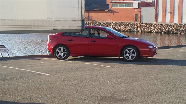 Mazda 323 f solgt  billede 10