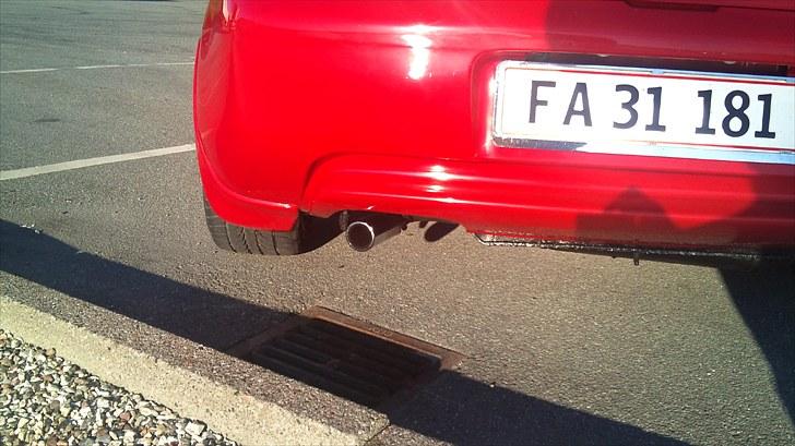 Mazda 323 f solgt  billede 11