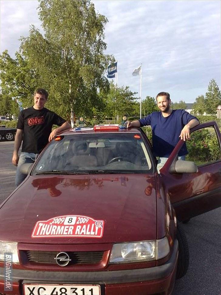 Opel vectra a 2,0i 8v - et billed fra den tidligere ejer hvor han har vundet rally med min vectra og vandt 1 plads billede 3