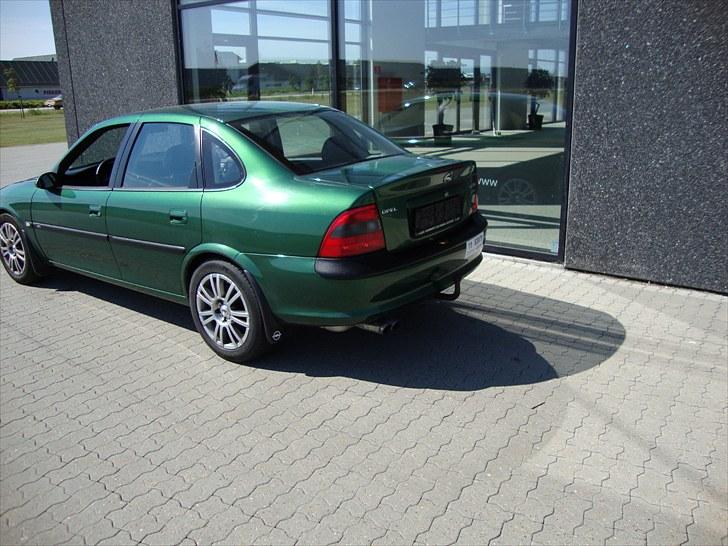 Opel Vectra b 2.5 v6 SOLGT billede 4