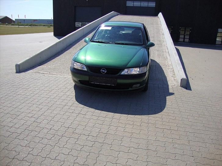 Opel Vectra b 2.5 v6 SOLGT billede 5