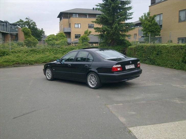 BMW 523i *solgt* billede 15
