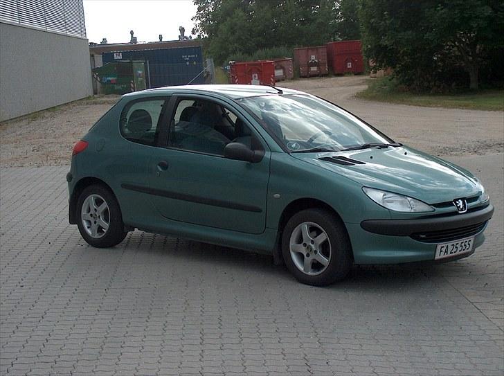 Peugeot 206 1.4  billede 4