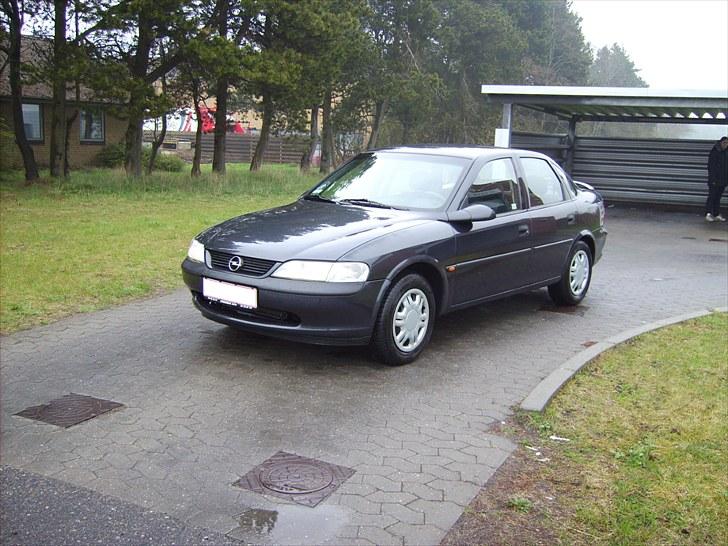 Opel Vectra B 2.0 16v billede 1