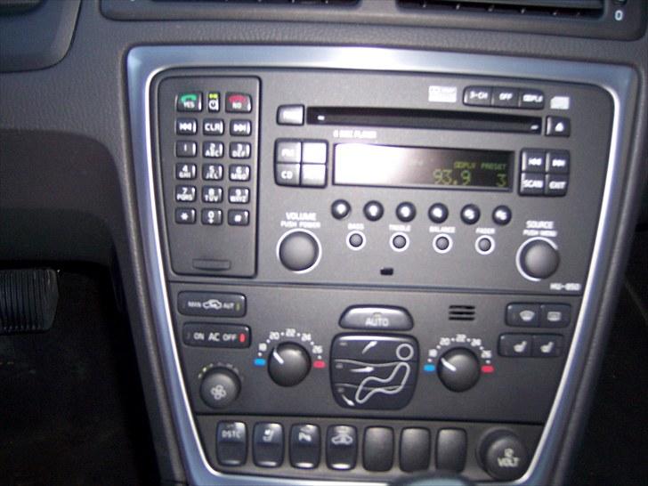 Volvo S60 D5 faceliftet til -07 Solgt - Original tlf billede 7