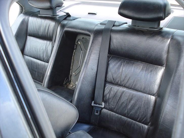 BMW E34 "SOLGT" - Bagsædet billede 7