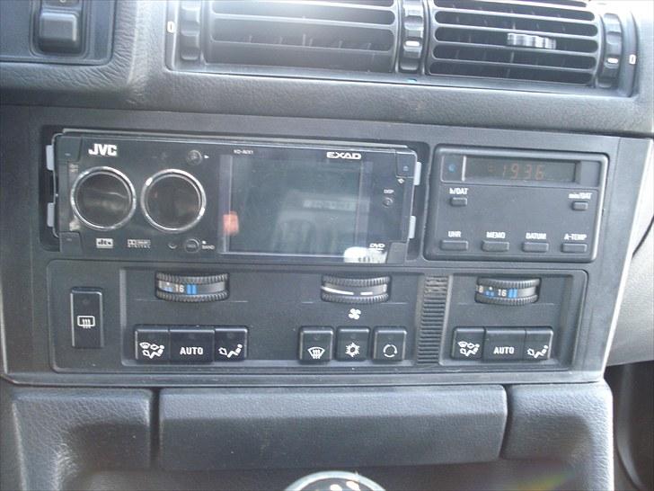 BMW E34 "SOLGT" billede 9