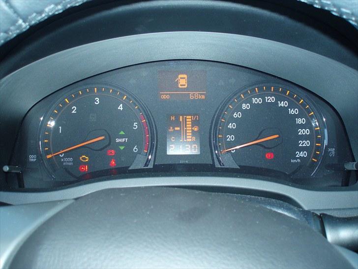 Toyota Avensis D-4D TX *SOLGT* billede 11