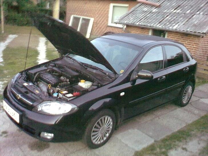 Chevrolet Lacetti. " BYTTET " - Efter motorvask.. billede 3