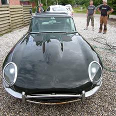 Jaguar E-type 2+2