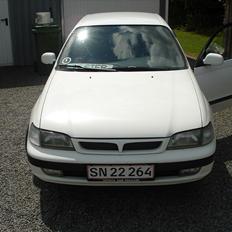 Toyota Carina E 
