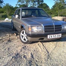 Mercedes Benz 190 E Aut.