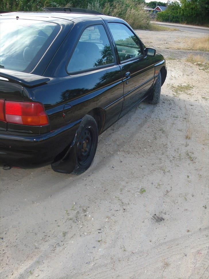 Ford Escort 1,4i CLX  billede 3